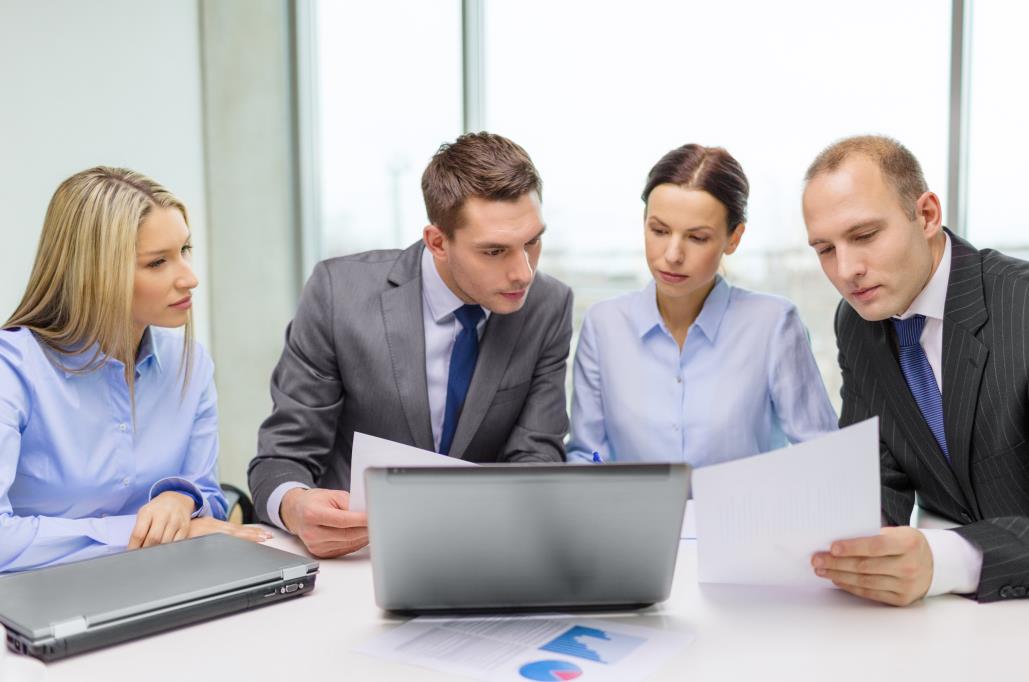 中国(深圳)跨境电商展览会（春季）昨开幕 超1600家展商汇聚 供应商广开销路 采购商逛花了眼